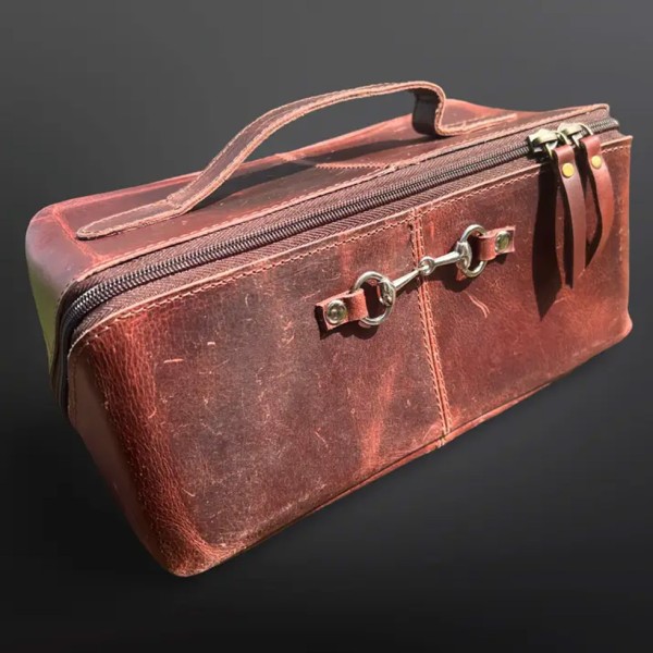 Equestrian Toiletry Bag Distressed Oily Leather Sn...